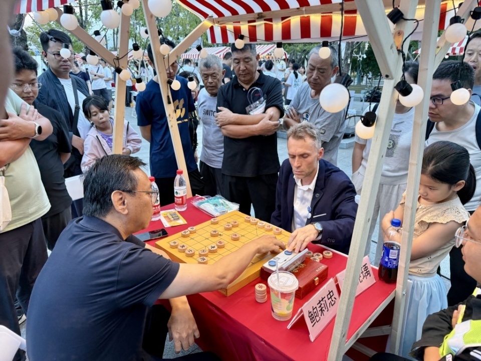 广中国象棋, src, 浓厚的兴趣 广中国象棋, src, 浓厚的兴趣